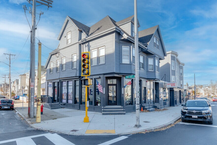 90-96 Main St, Malden, MA for lease - Building Photo - Image 2 of 17