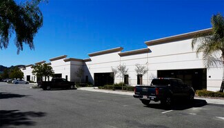 Plus de détails pour 26398 Deere Ct, Murrieta, CA - Industriel à louer