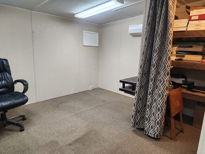 3976 Napier Ave, Macon-Bibb, GA for sale - Building Photo - Image 2 of 8