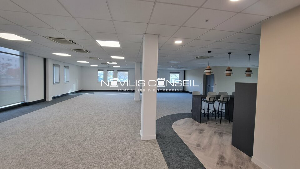 Office in Colomiers for lease - Interior Photo - Image 2 of 21