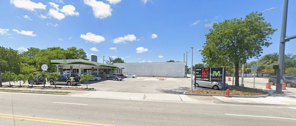 1301 NE 4th Ave, Fort Lauderdale, FL à vendre - Photo du bâtiment - Image 3 de 3