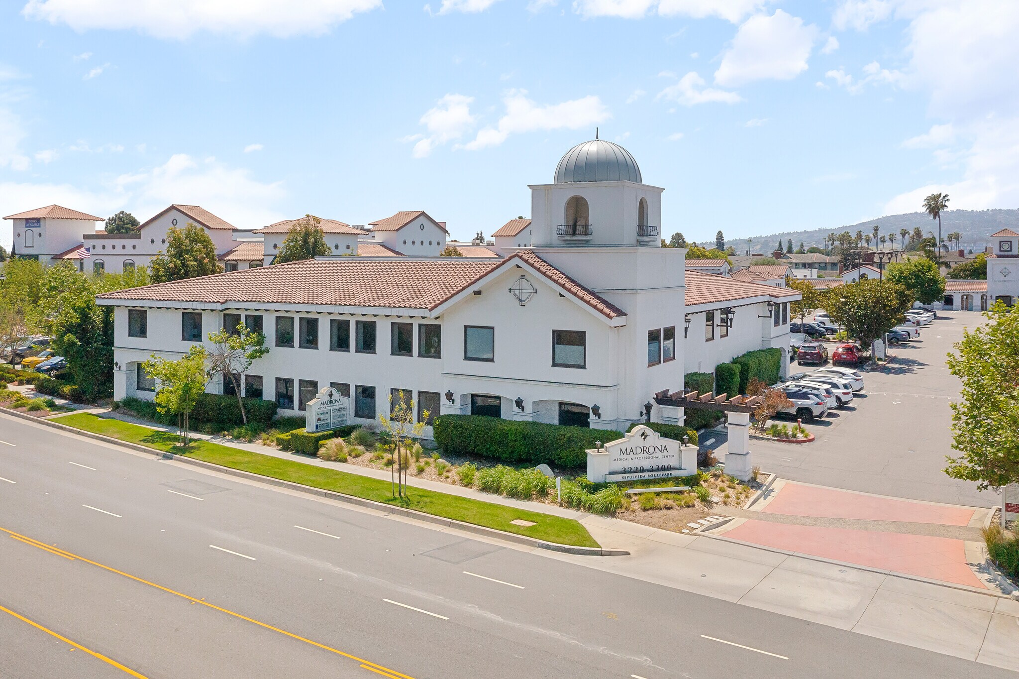 3220 Sepulveda Blvd, Torrance, CA à vendre Photo du bâtiment- Image 1 de 1
