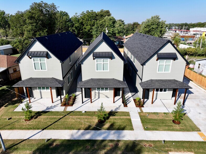 816 N Main St, Broken Arrow, OK à vendre - Photo du bâtiment - Image 2 de 25