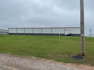 Plus de détails pour 4701 Thunder Lane Ave, Noble, OK - Industriel à vendre