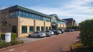 Plus de détails pour 3 Scott Dr, Altrincham - Bureau à louer