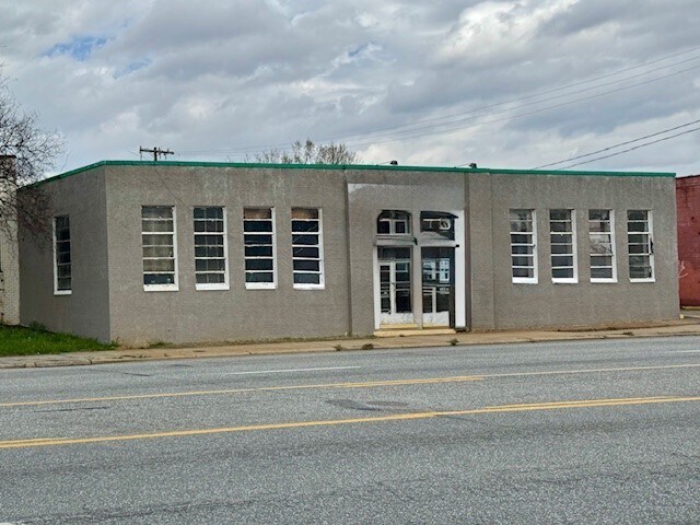 1310 W Gate City Blvd, Greensboro, NC for lease Primary Photo- Image 1 of 19