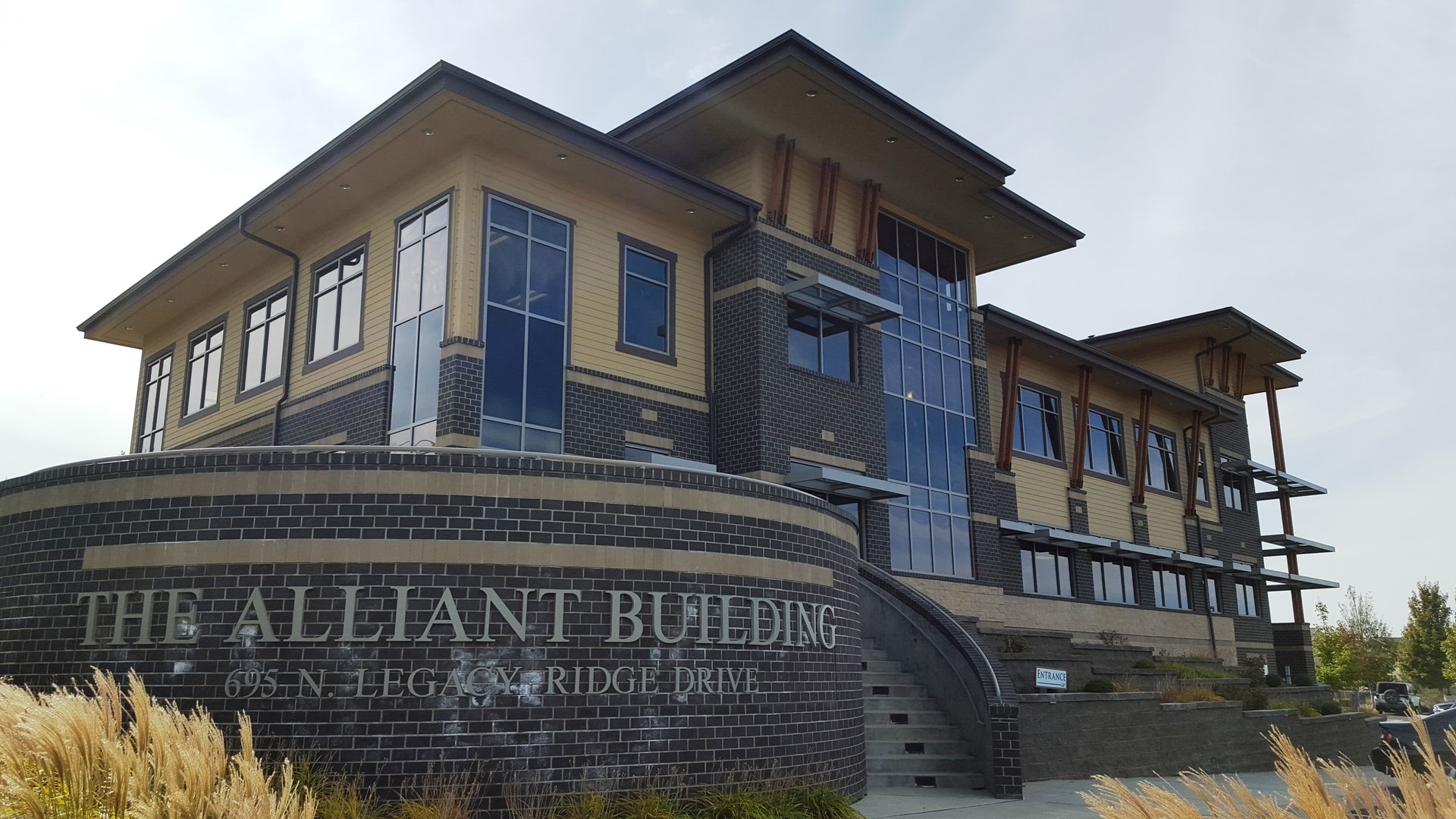 695 N Legacy Ridge Dr, Liberty Lake, WA for lease Primary Photo- Image 1 of 2