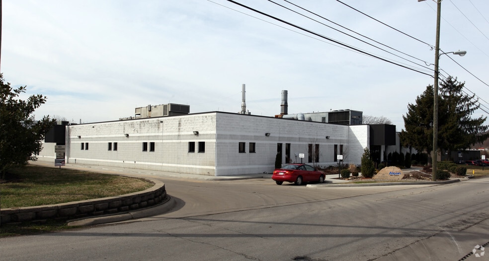 6065 Kyle Ln, Huntington, WV for sale - Building Photo - Image 2 of 2
