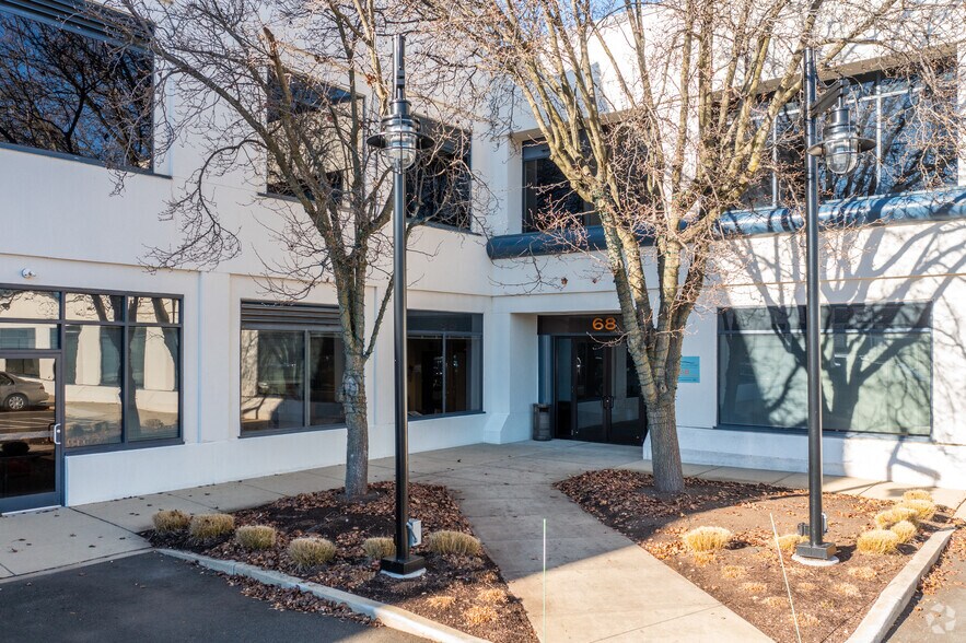 46 Southfield Ave, Stamford, CT à louer - Photo du bâtiment - Image 3 de 16