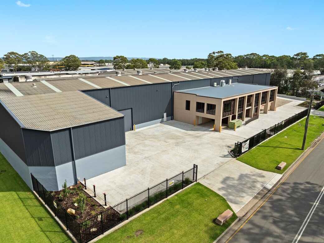 1 Severn St, St Marys for lease Primary Photo- Image 1 of 6