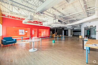 7240 Rue Waverly, Montréal, QC à louer Photo intérieure- Image 2 de 5