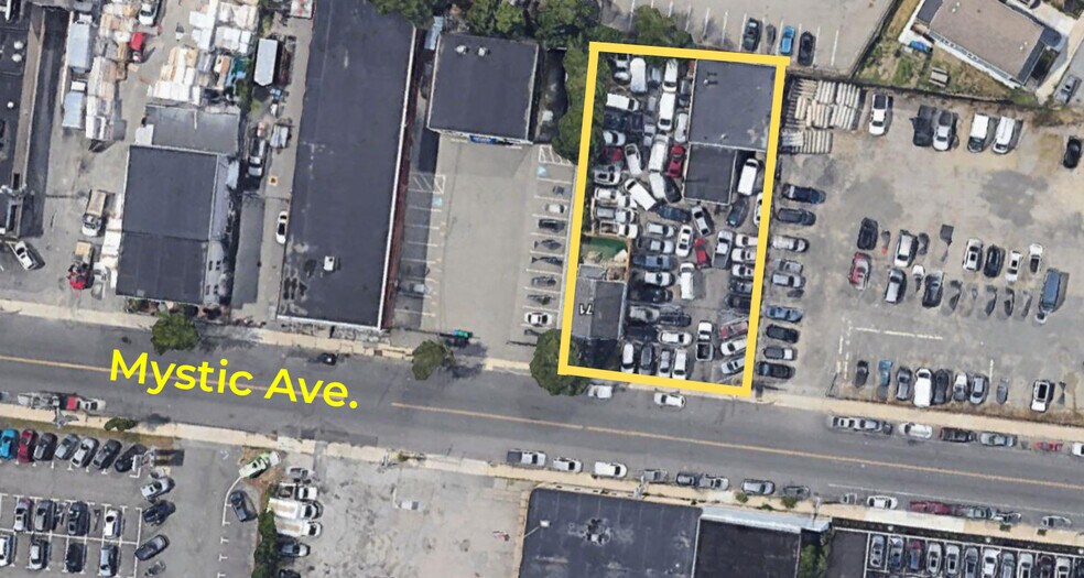 67 Mystic Ave, Medford, MA à vendre - Photo du bâtiment - Image 1 de 8