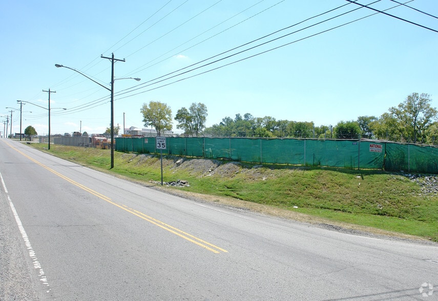 1230 Brick Church Pike, Nashville, TN à vendre - Photo du bâtiment - Image 3 de 3