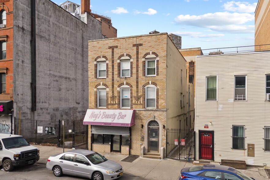 811 Courtlandt Ave, Bronx, NY à vendre - Photo du bâtiment - Image 2 de 41