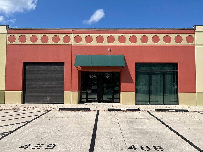 2895 Jupiter Park Dr, Jupiter, FL à louer - Photo du bâtiment - Image 1 de 10