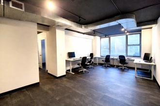155 E 55th St, New York, NY for lease Interior Photo- Image 1 of 9