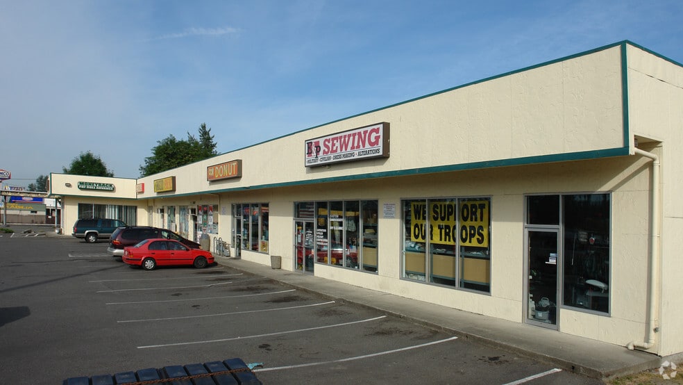 11916 Pacific Hwy SW, Lakewood, WA à louer - Photo du bâtiment - Image 3 de 4