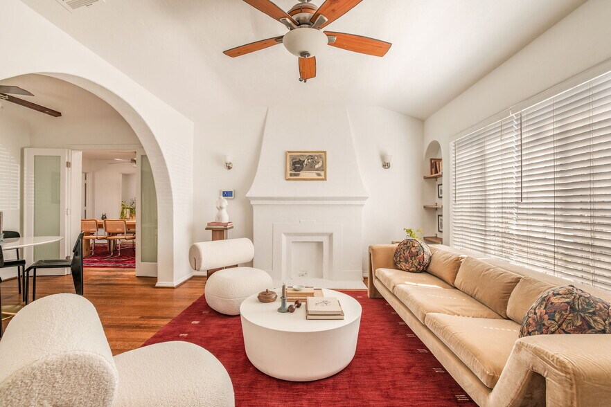 121 N Avenue 59, Los Angeles, CA à vendre - Photo du bâtiment - Image 3 de 22