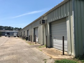 2617 President Ave Ext, Tupelo MS - Entrepôt