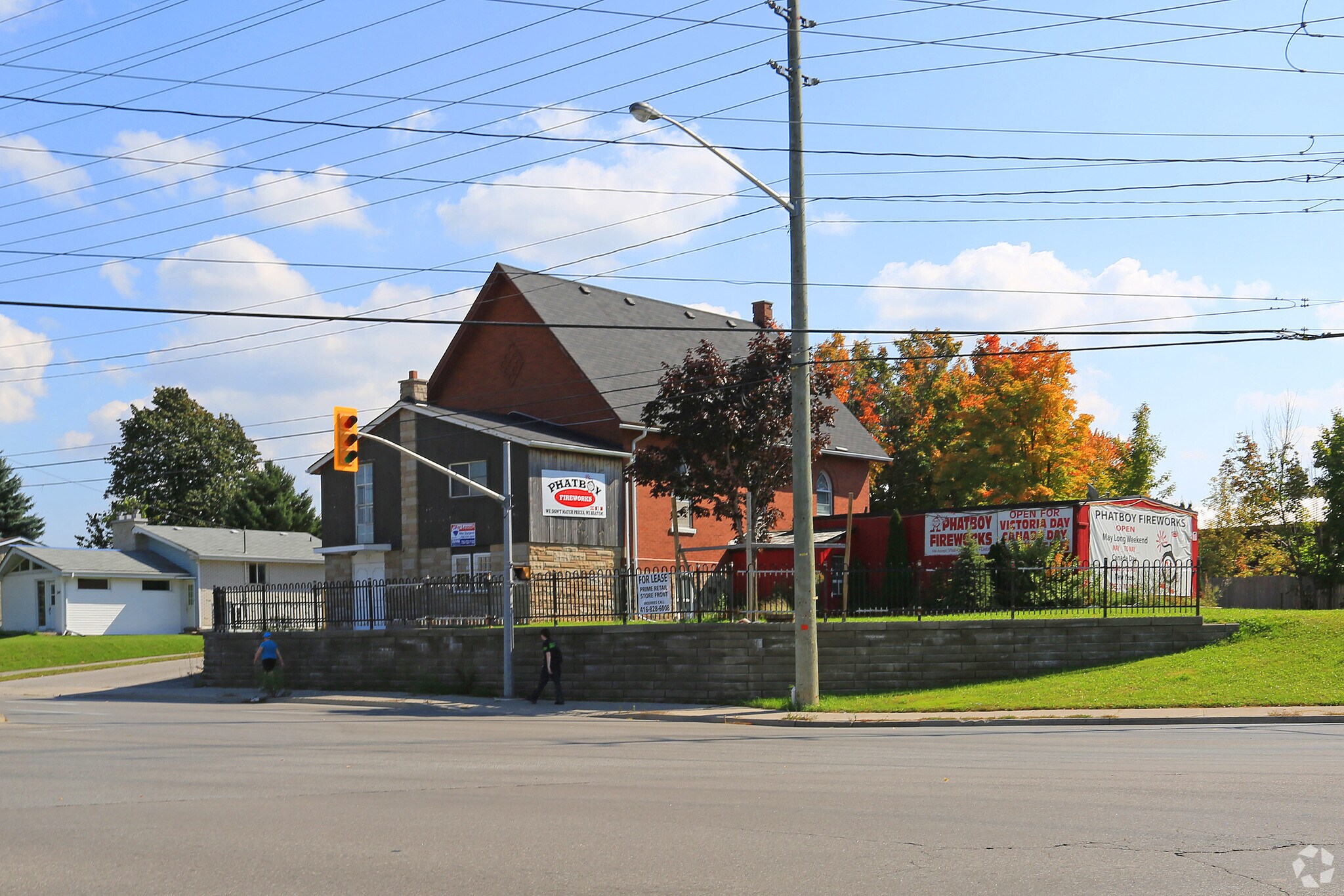 371 Mapleview Dr, Barrie, ON for sale Primary Photo- Image 1 of 1