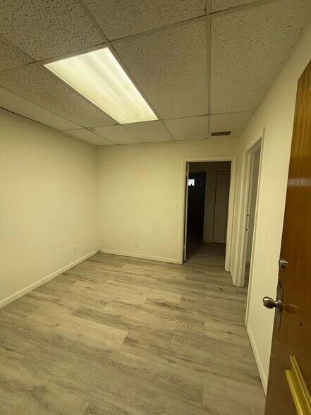 6209 W Commercial Blvd, Tamarac, FL à louer - Photo intérieure - Image 3 de 7