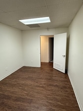 3532 W Thomas Rd, Phoenix, AZ for lease Interior Photo- Image 1 of 10