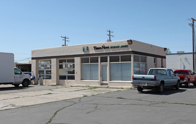 Plus de détails pour 361 Main Ave W, Twin Falls, ID - Commerce de détail aux enchères