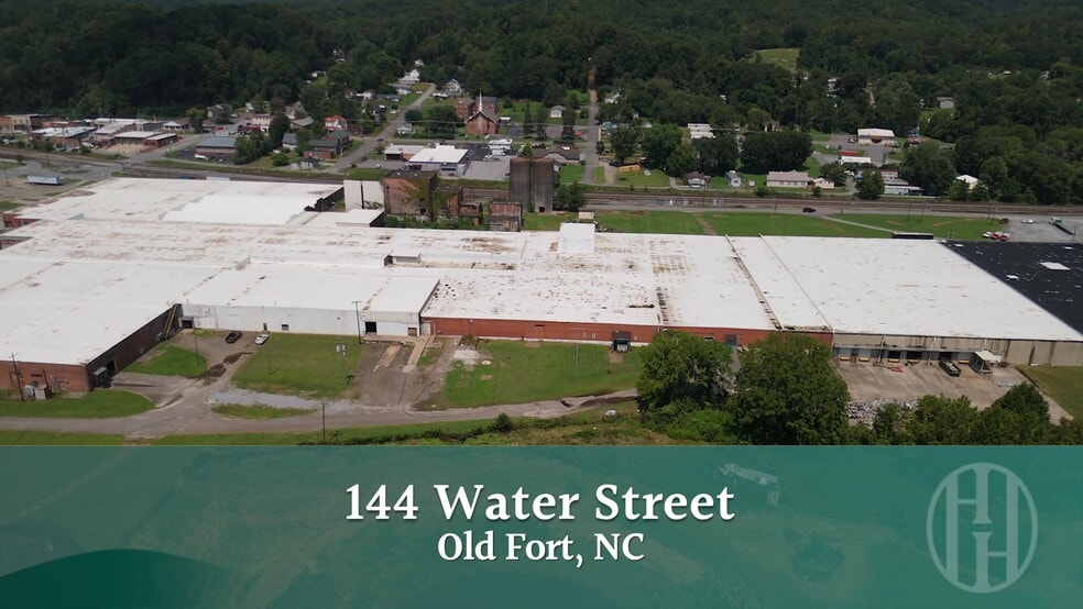 144 Water st, Old Fort, NC à louer - Vidéo sur l’inscription commerciale - Image 2 de 22