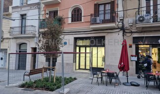 Plus de détails pour Multi-résidentiel à vendre