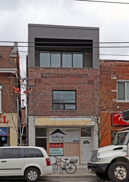 111 Roncesvalles Ave, Toronto, ON à vendre - Photo principale - Image 1 de 1