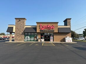 706 19th St, Hudson, WI à louer Photo du bâtiment- Image 2 de 5