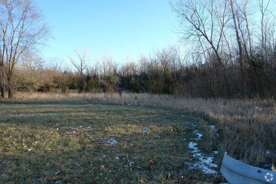 5945 Parallel Pky, Kansas City, KS for sale - Other - Image 2 of 2