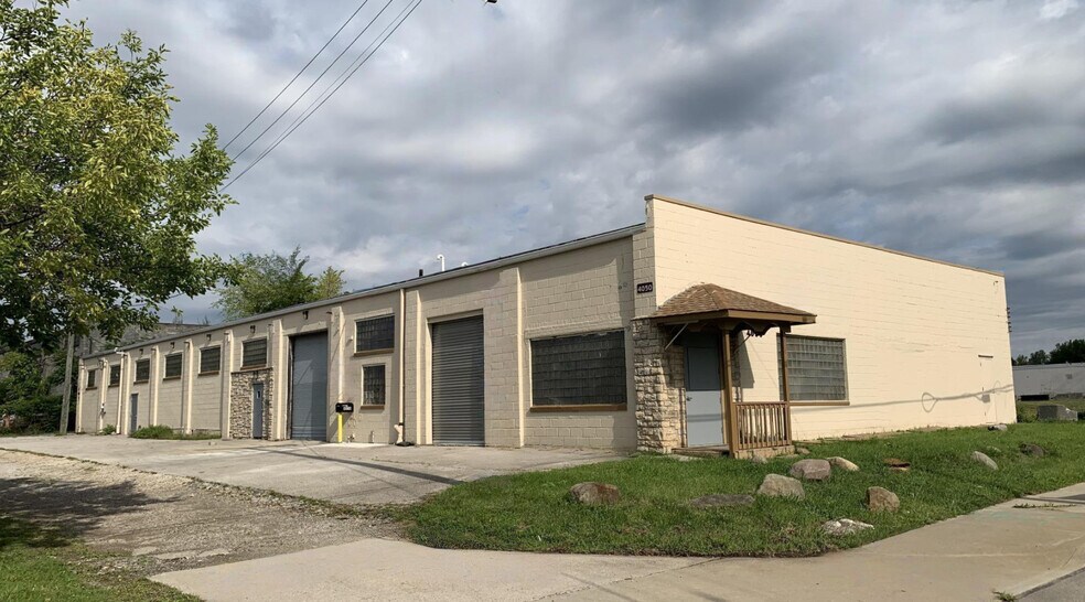 4050 E 116th St, Cleveland, OH à vendre - Photo du bâtiment - Image 1 de 41