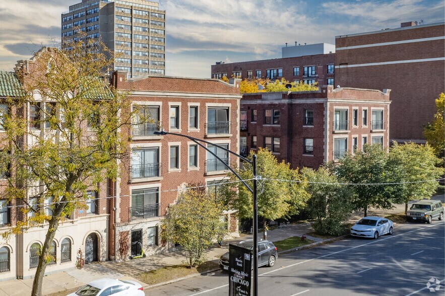 4627 S Drexel Blvd, Chicago, IL à vendre - Photo du bâtiment - Image 3 de 25