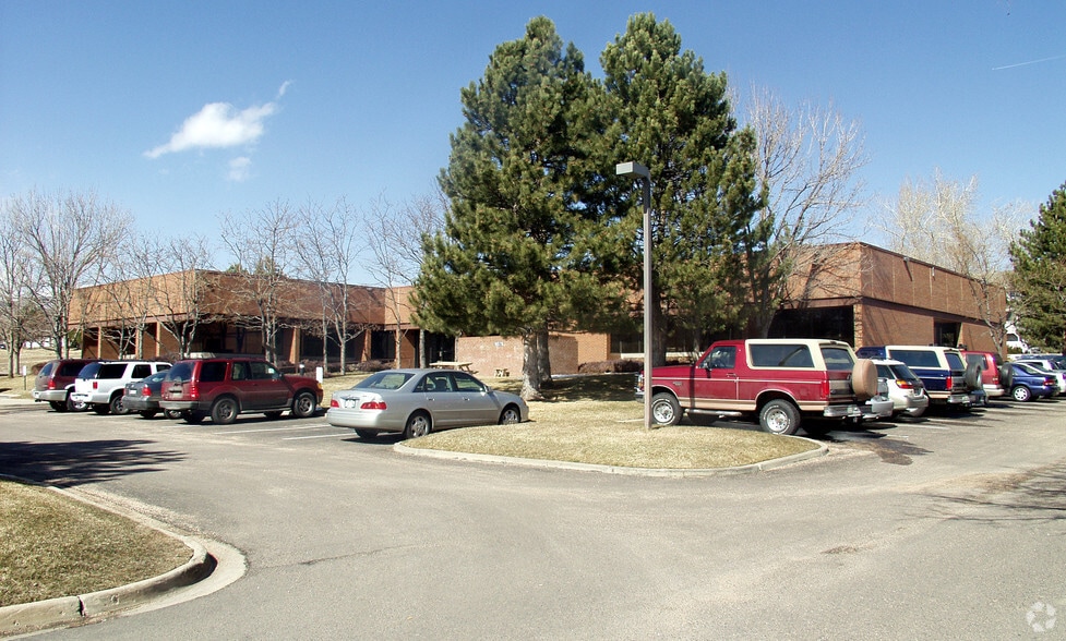 10579 Bradford Rd, Littleton, CO for lease - Building Photo - Image 2 of 23