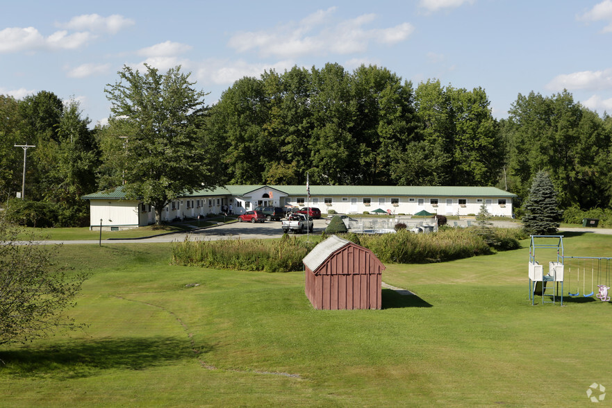 7 Carlton Pond Rd, Winthrop, ME for sale - Primary Photo - Image 1 of 1