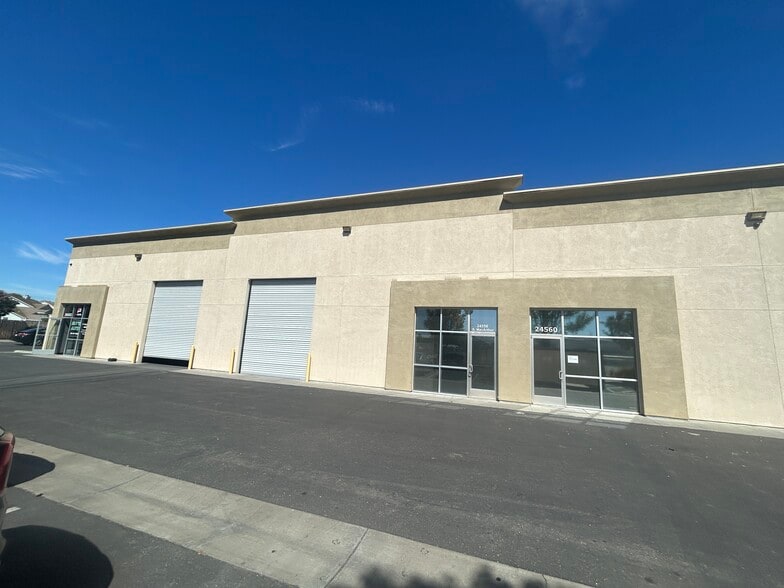 24556 S MacArthur Dr, Tracy, CA for lease - Building Photo - Image 1 of 3