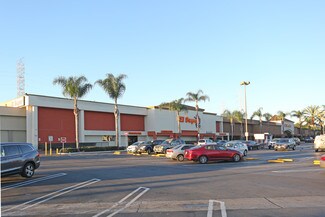 Plus de détails pour 5700 Firestone Blvd, South Gate, CA - Commerce de détail à louer