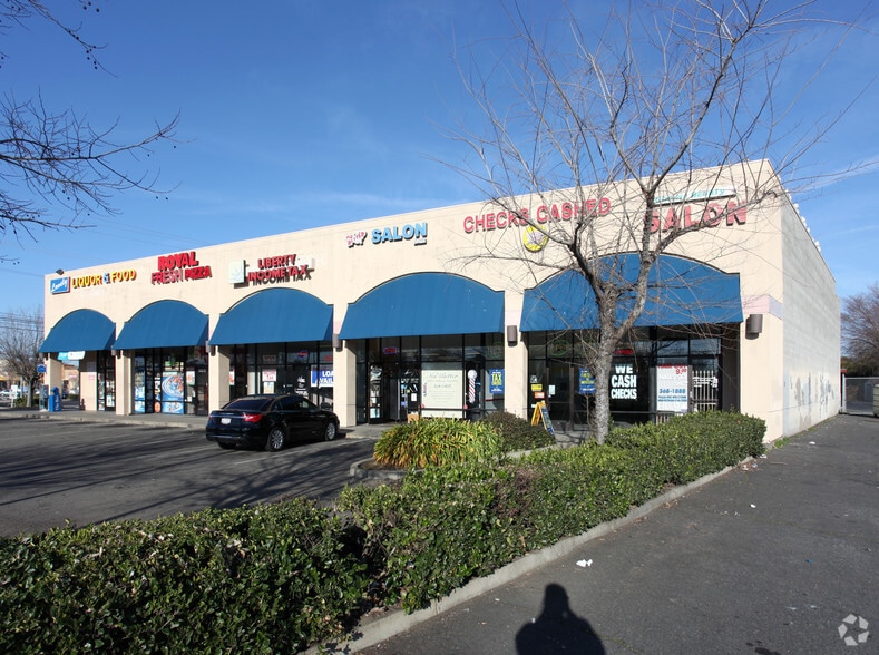 10401 Folsom Blvd, Rancho Cordova, CA for lease - Building Photo - Image 3 of 5