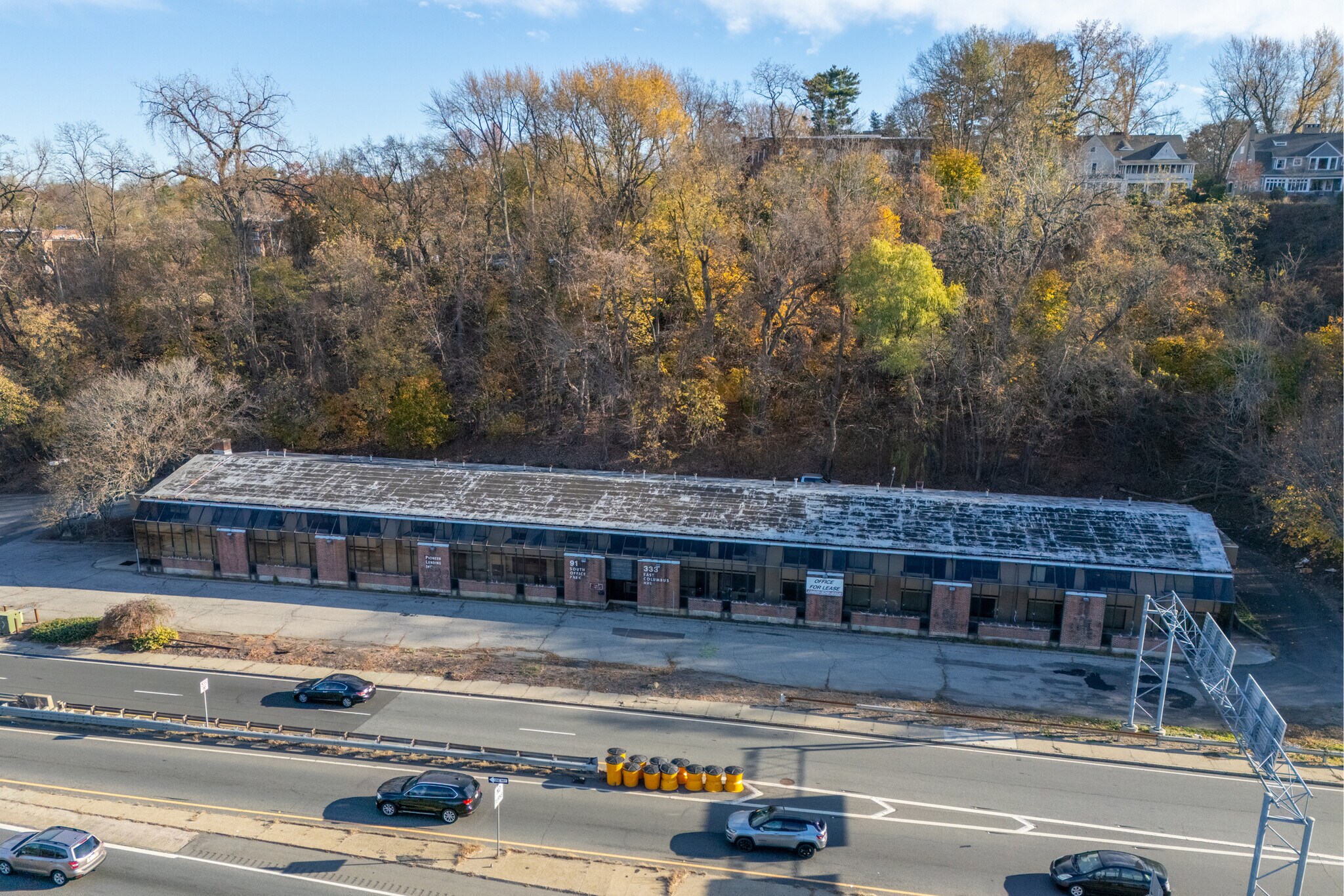 333 E Columbus Ave, Springfield, MA à vendre Photo du bâtiment- Image 1 de 11