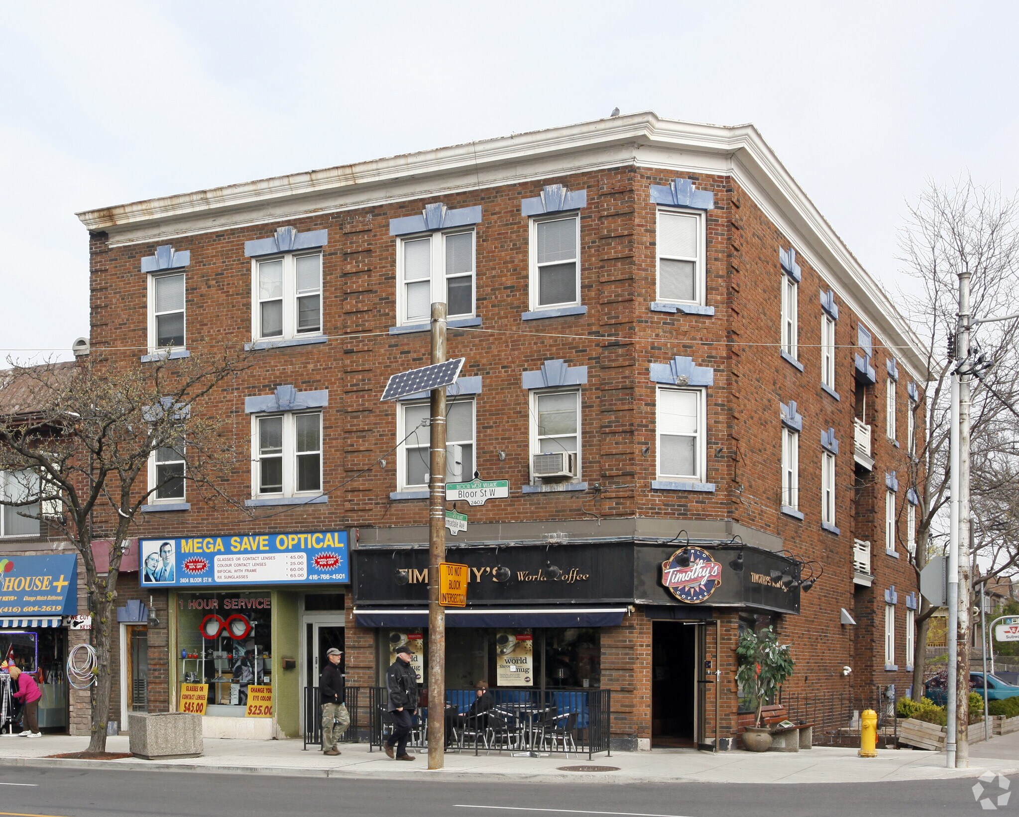2402-2404 Bloor St W, Toronto, ON for sale Primary Photo- Image 1 of 1
