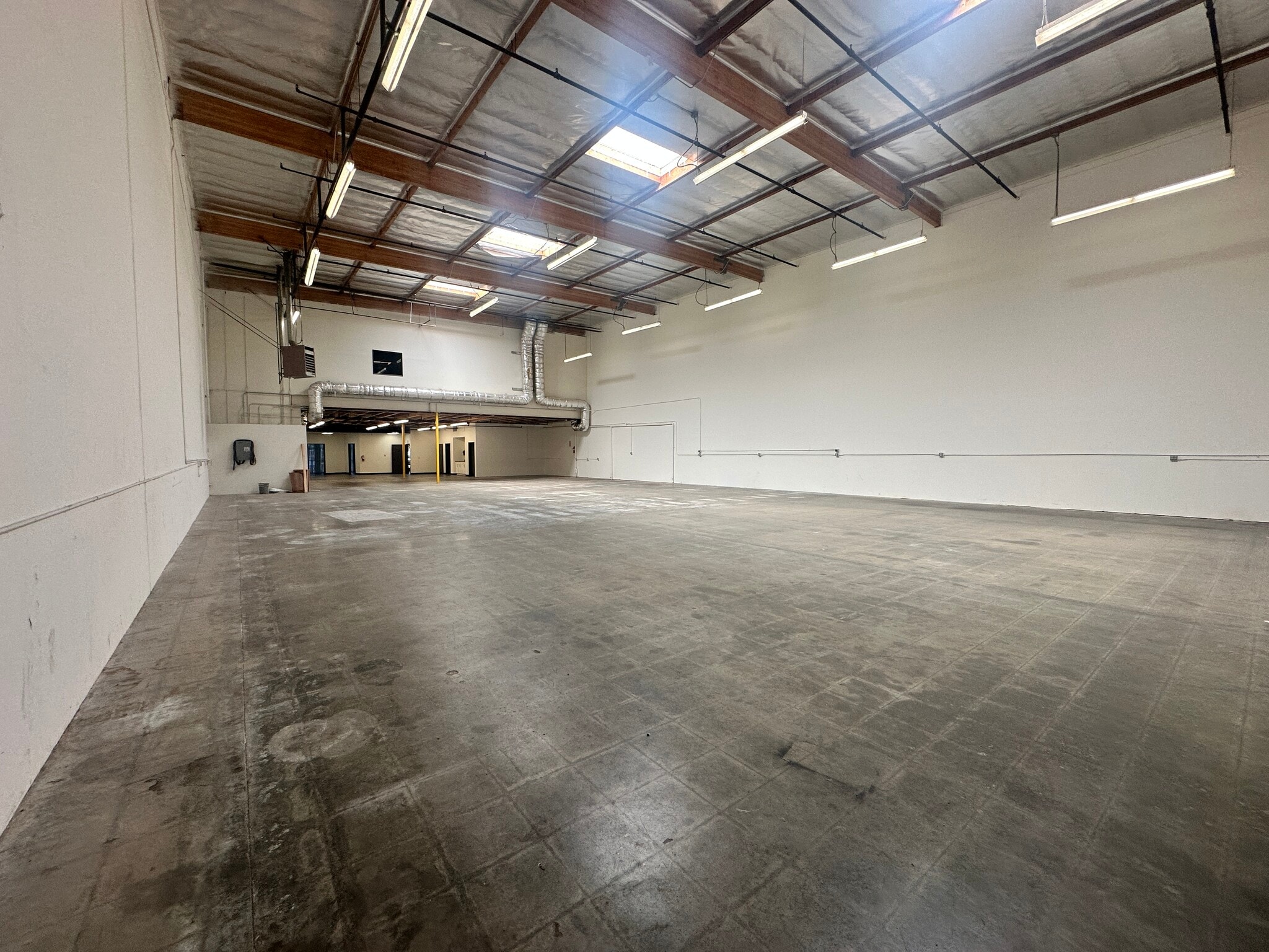 24922 Anza Dr, Valencia, CA for lease Interior Photo- Image 1 of 4