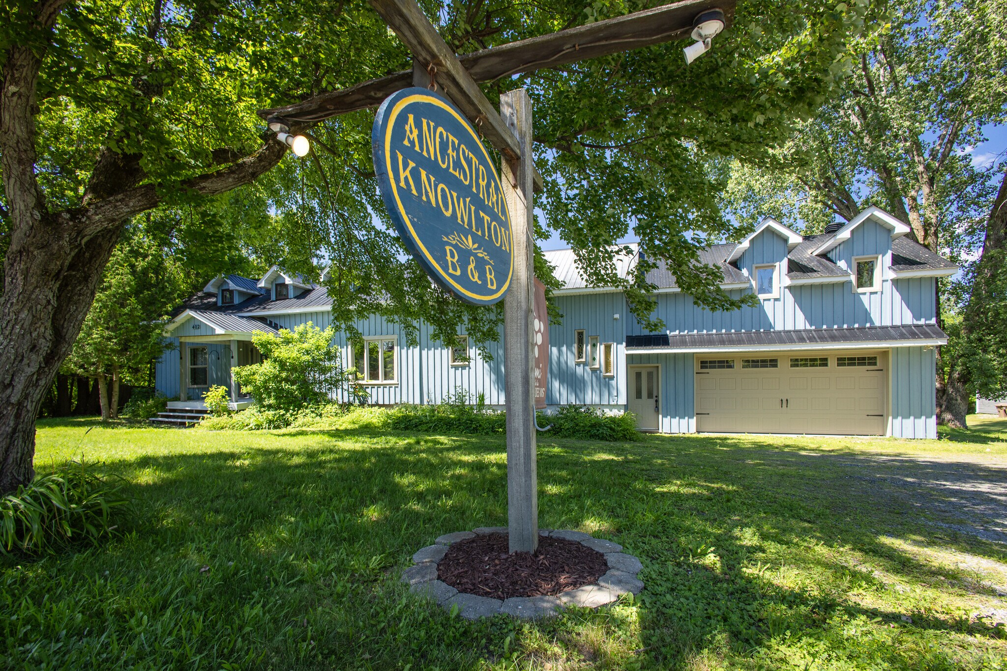 402 Ch De Knowlton, Knowlton, QC for sale Primary Photo- Image 1 of 1