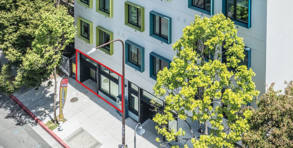 2435 San Pablo Ave, Berkeley, CA à louer - Photo du bâtiment - Image 3 de 11