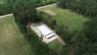 202 W Stroker Rd, Crosby, TX à vendre Photo du bâtiment- Image 1 de 8