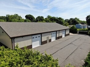 50 N Columbia St, Port Jefferson, NY à louer Aérien- Image 2 de 4