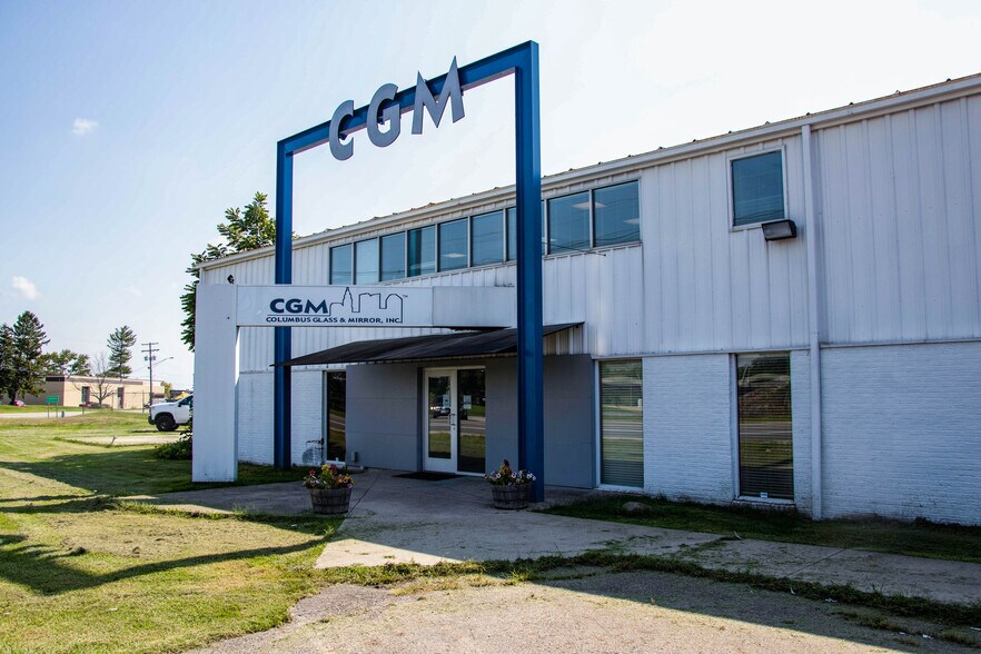 2651 Johnstown Rd, Columbus, OH for sale - Building Photo - Image 1 of 1