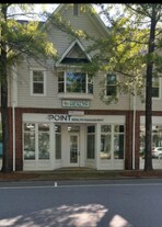 559 Davison Gateway Dr, Davidson, NC for lease - Primary Photo - Image 1 of 11