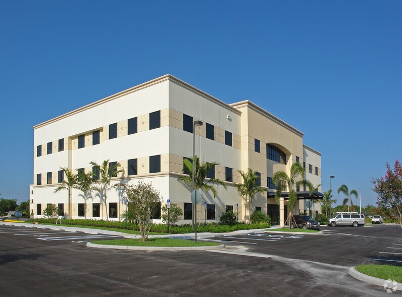 2964 N State Road 7, Margate, FL à louer - Photo du bâtiment - Image 3 de 10