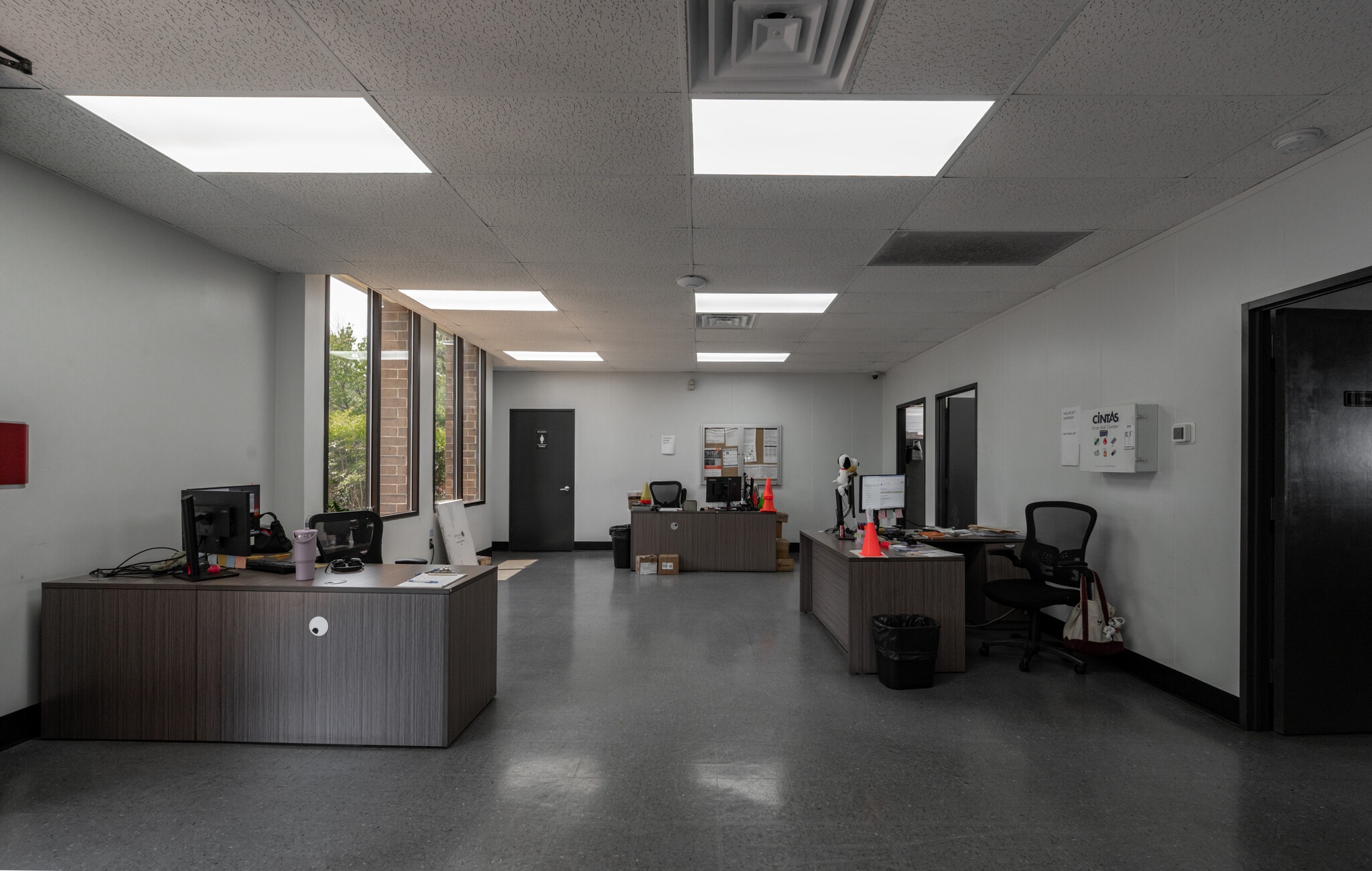 7508 Precision Dr, Raleigh, NC for lease Interior Photo- Image 1 of 17